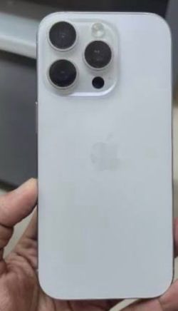 iPhone 16 pro max unlocked