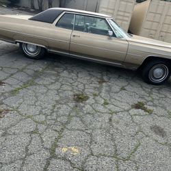 1971 Cadillac coupe Deville