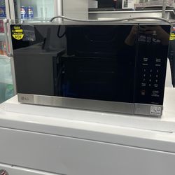 LG microwave countertop new
