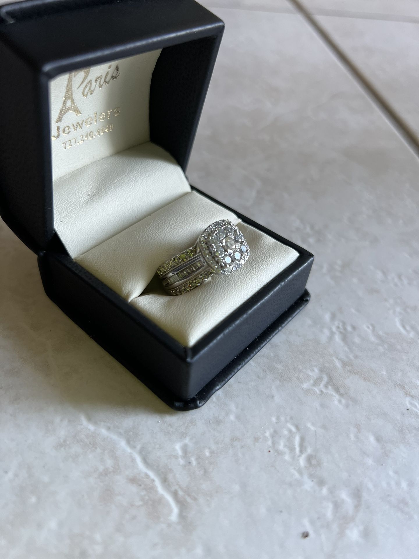 2ct DIAMOND RING