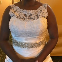 David’s Bridal Gown 