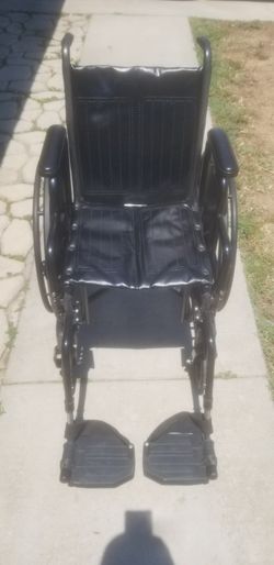 Like NEW WHEELCHAIR