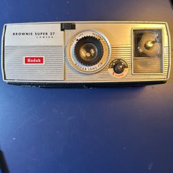 Kodak Brownie Super 27 Camera