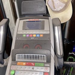 Nordic Track Elliptical 