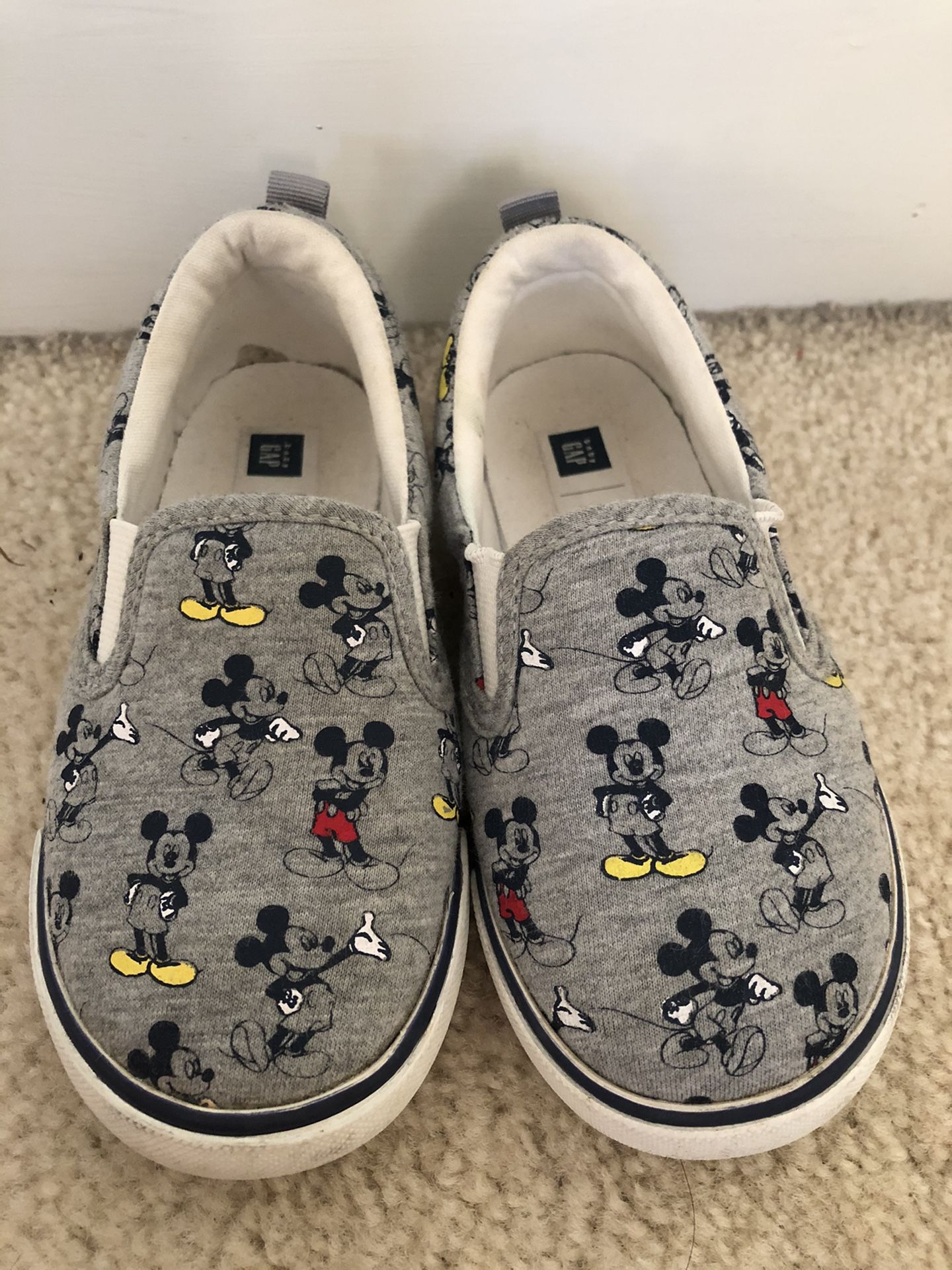 Toddler Disney slip on shoes