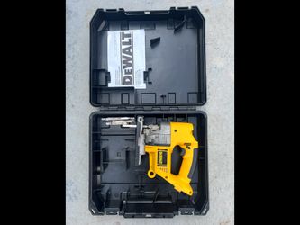 Dewalt 18V Cordless Variable Speed Jig Saw - Tool & Case Only