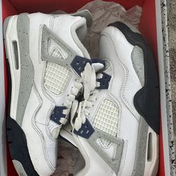 (GS) Size 4 Real Jordan 4s Midnight Navy