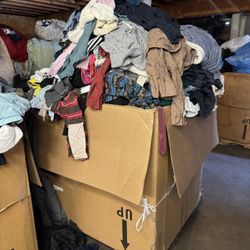 Free Box Of clothing 500 Pounds Plus 