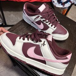 Nike Dunk Low Premium 'Valentine's Day'
