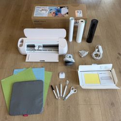 Cricut Maker 4 ($550+ Value) Complete Bundle – EasyPress, Tools, Mats & Vinyl