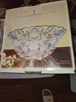 NEW CRYSTAL BOWL