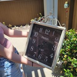 Vintage Parisian-inspired clock -Unique And Stylish!!!