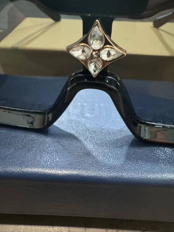 Lv Sun Glasses