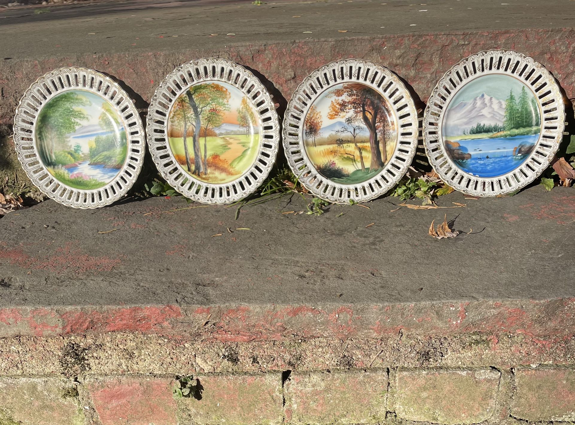 KasugaWare Reticulated Seasons Wall Plate Winter Spring Summer Fall Hanging