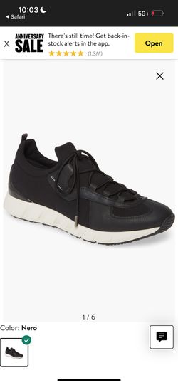 Designer Shoes- 6 M / 7.5 W