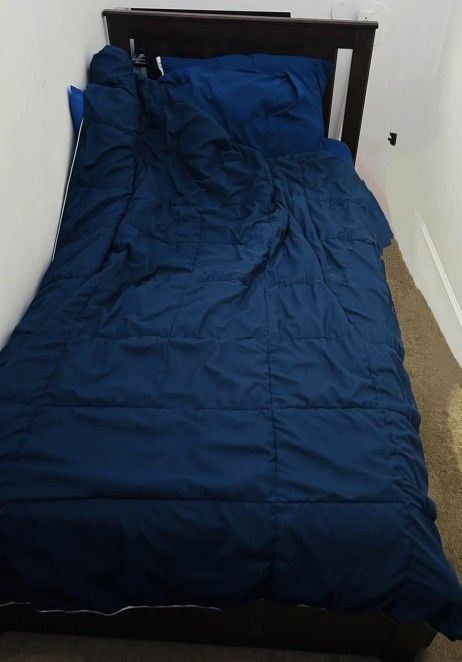Twin Bedframe With Drawers