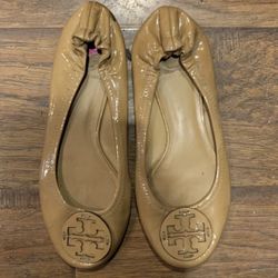 tory burch Women Shoes Size: 7 color: Tan