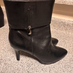 TAHARI, Black Leather  Ankle Boots,   High Heels
