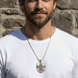 Rodney de Gruchy Sterling Wheat/Byzantine Chain Necklace With Fleur-de-Los Mother Of Pearl Pendant 