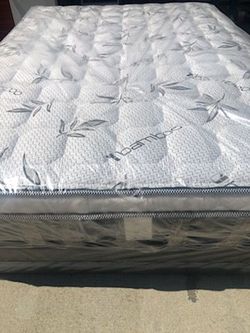 CAL KING OR KING PILLOW TOP MATTRESS SET WHIT BOX SPRING BRAND NEW ✅️