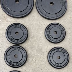 Weight Plates.      70 Dollars 