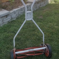 lawnmower $50