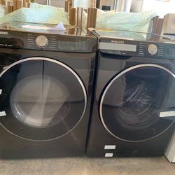New Open Box Samsung Washer /Dryer Electric Set 
