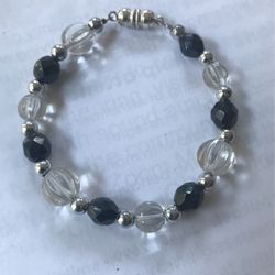 New Glass Bead Bracelet With Magnetic Clasp