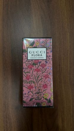 100ml (3.3 fl oz) bottle of Gucci Flora Gorgeous Gardenia Eau de Parfum