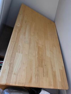 Kitchen Table LxWxH 47 x 28 1/5 x 30 READ DESCRIPTION