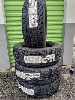 Set of 215/55/17 FIRESTONE TIRES