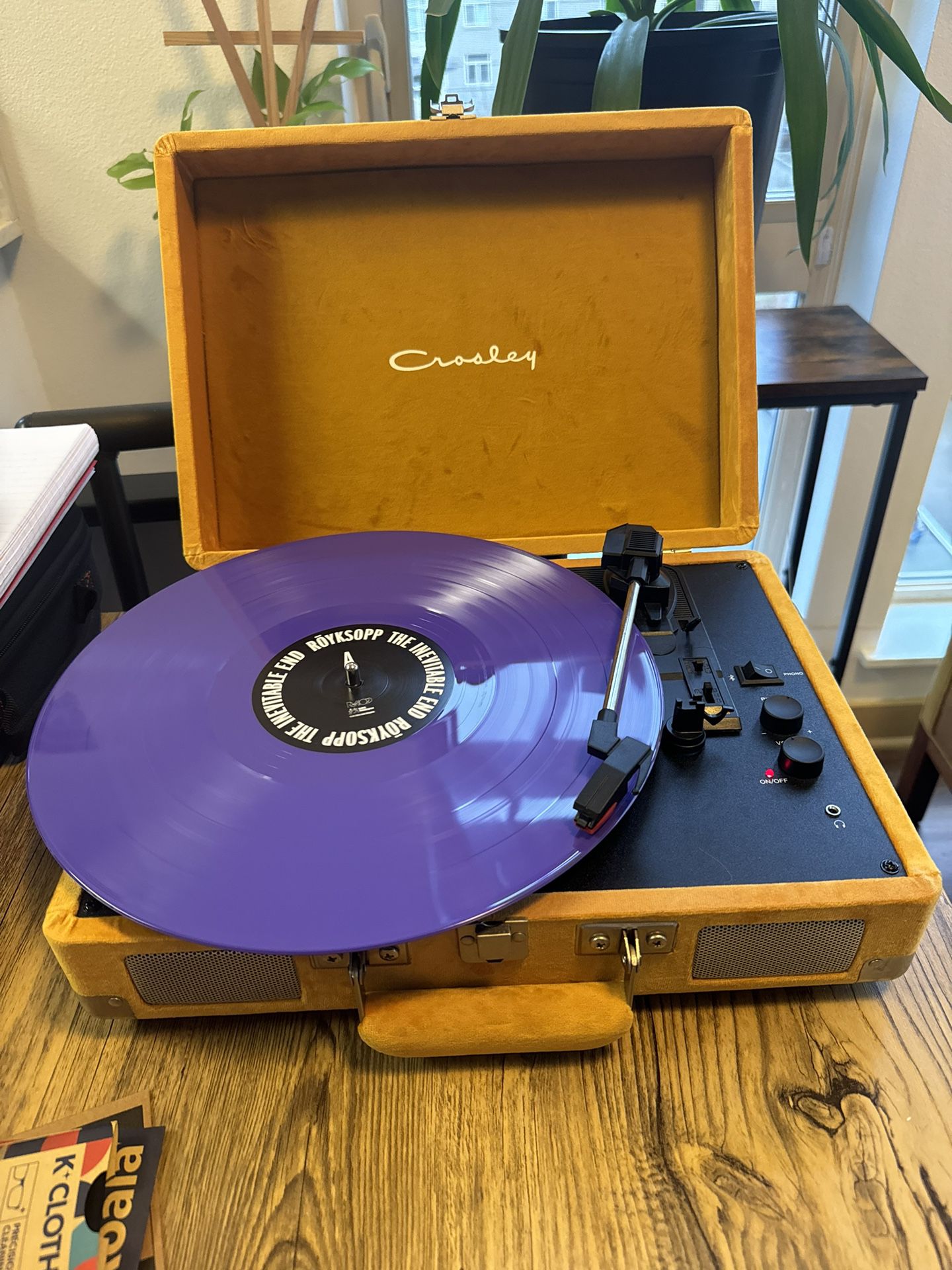 Crosley Briefcase Record Player