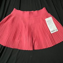 Lululemon Women’s Skirt Size 4