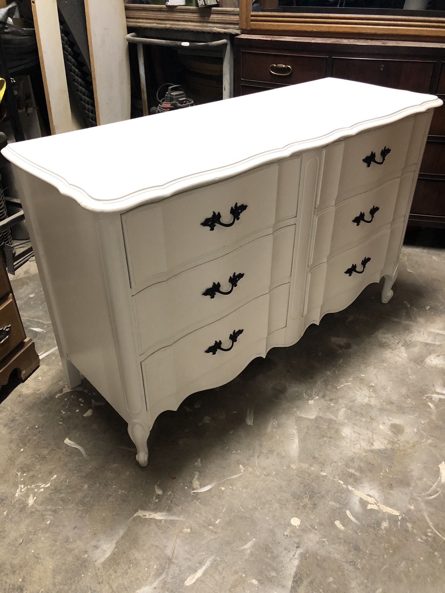 Vintage French Provincial Drexel Dresser