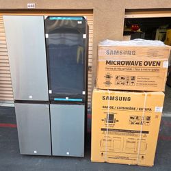 SAMSUNG COMBO REFRIGERATOR, GAS STOVE AND OVER RANGE MICROWAVE
