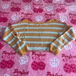 Sweater crop