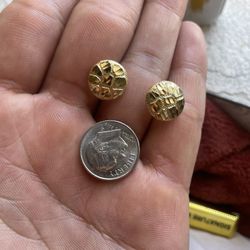 10k Nugget Earrings