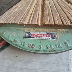 Vintage Stanley Miter Box With Saw