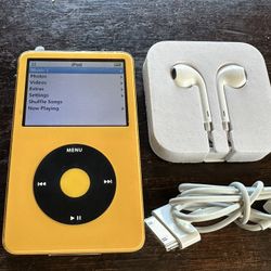 MODDED iPod Classic 5th Generation (60gb)