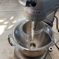 KitchenAid 5.5-Quart Bowl Lift Stand Mixer