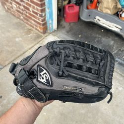  Baseball Glove