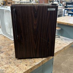 Small Kenmore Refrigerator/Freezer 