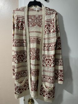 Women’s Sz.XLarge Cárdigan Beige W/Maroon