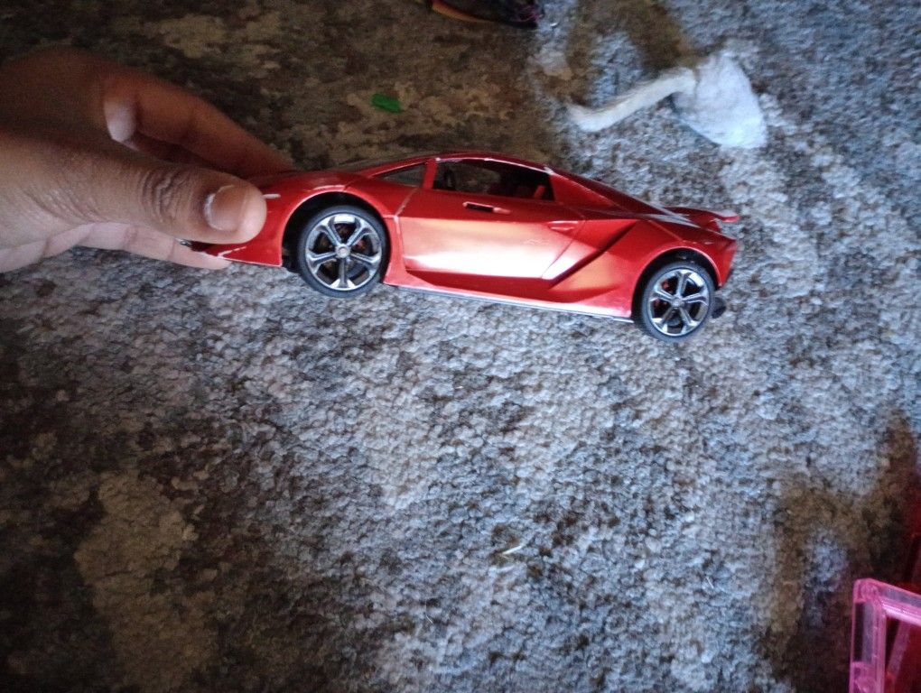 No Scratches  Good Condition