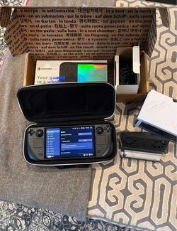 Excellent Condition OLED Handheld Console - 1TB