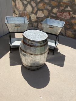 Rustic Barrel And Two Small/med Rustic Coolers