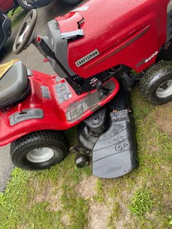 Craftsman 48 inch riding mower with   Snow plow 25 hp