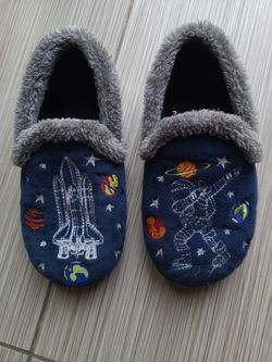 Boy slippers