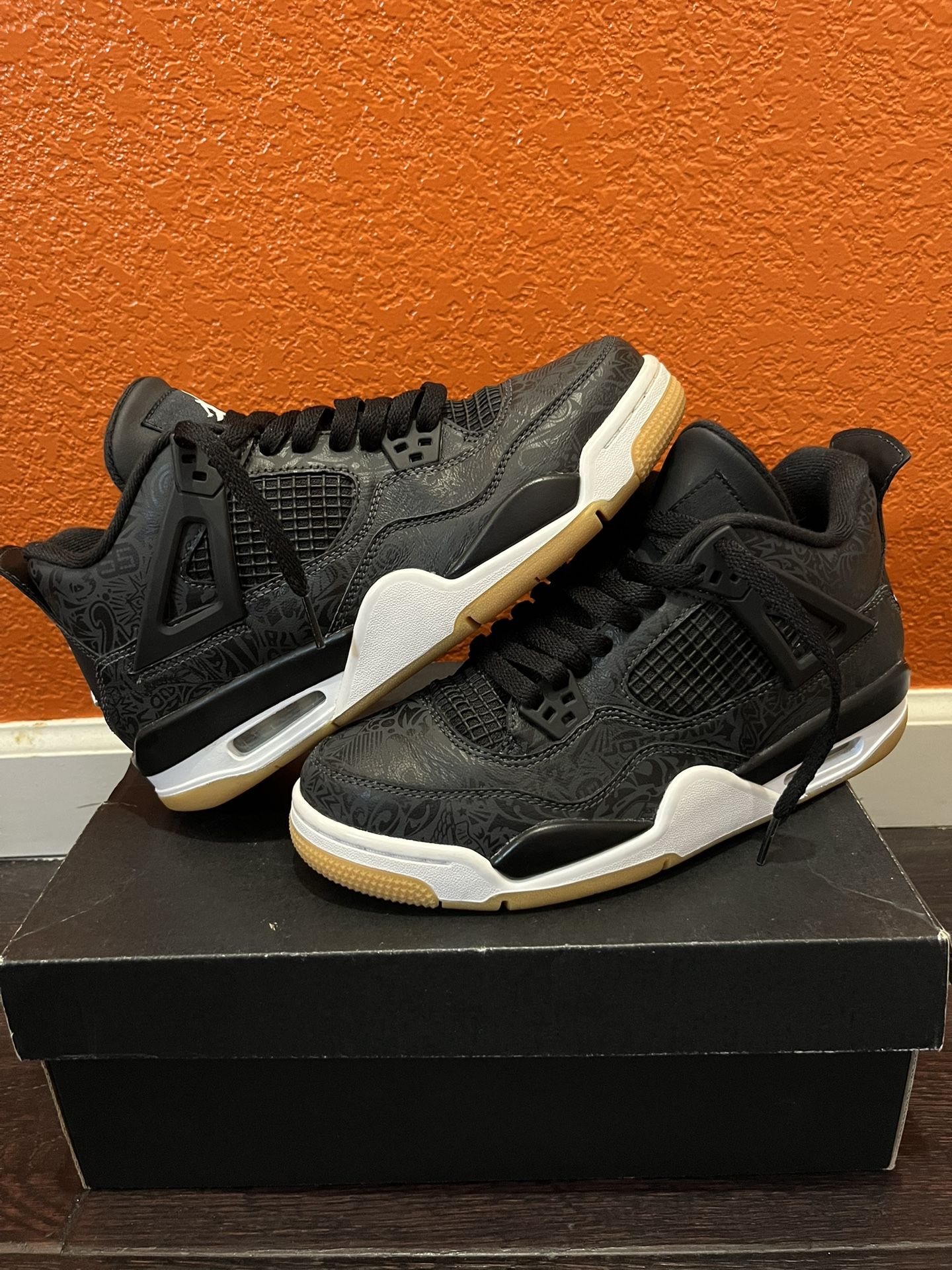 Jordan 4