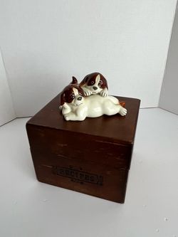Vintage Quon Quon Japan Salt and Pepper shakers